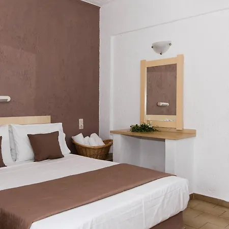 Aspro Aparthotel 2*