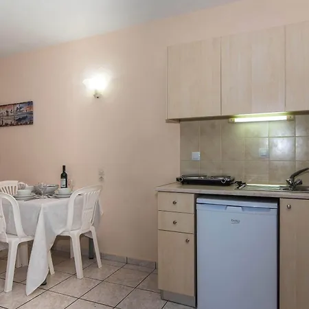 Aspro Apartahotel Hersonissos (Crete)