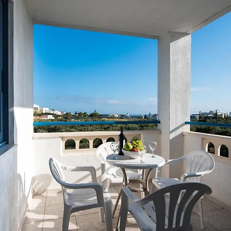 Aspro Apartahotel