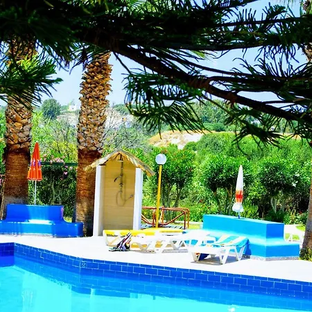 Aspro Apartahotel Hersonissos (Crete)